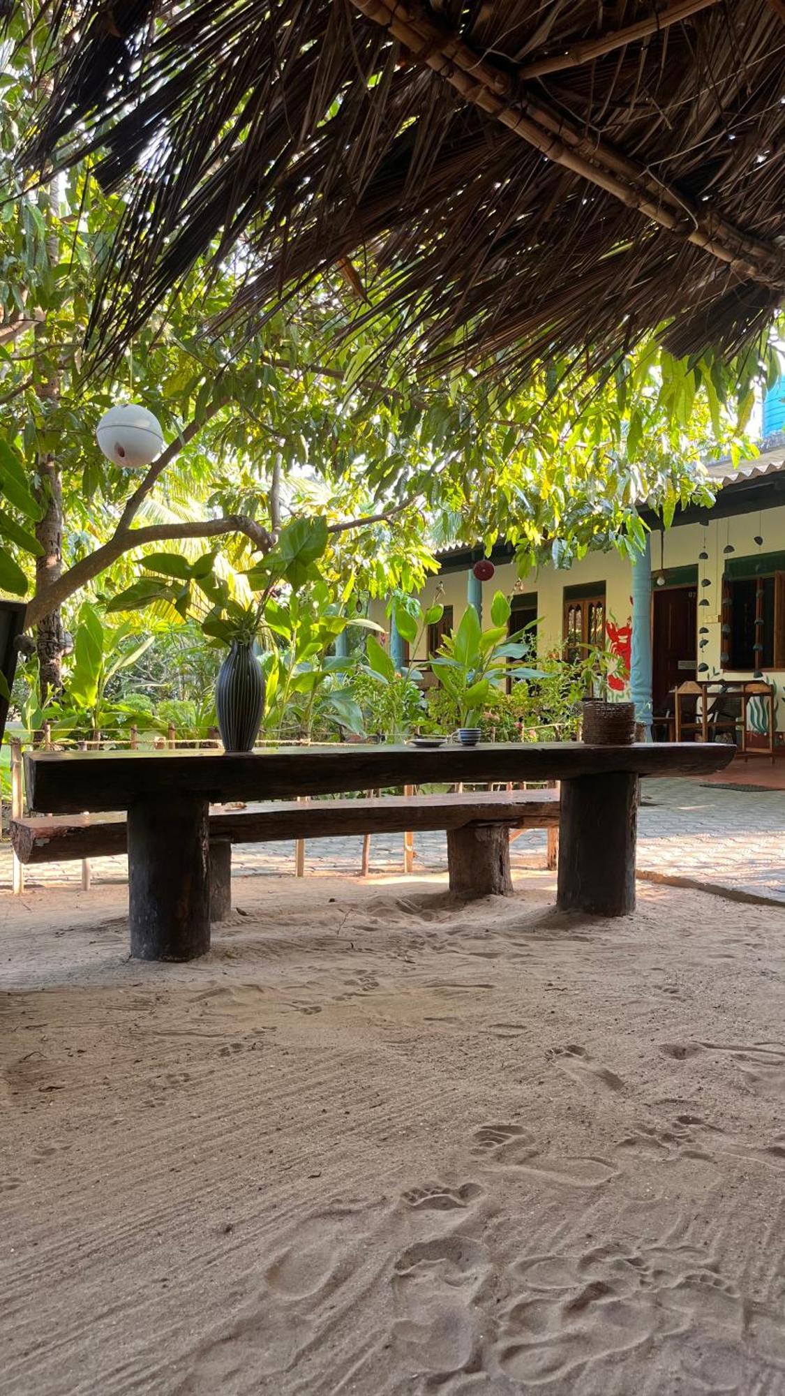 Lobster Inn Trincomalee Eksteriør bilde