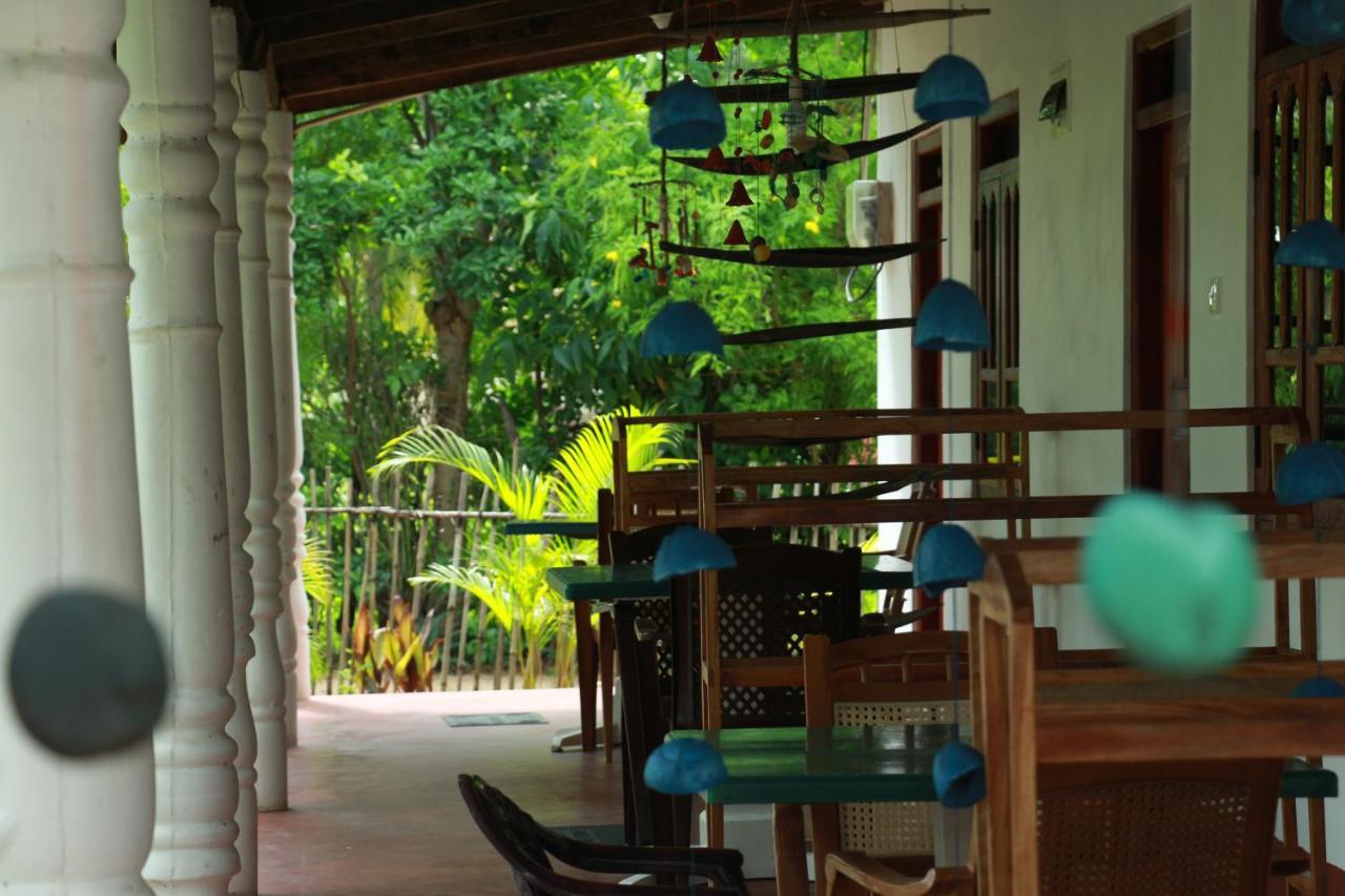 Lobster Inn Trincomalee Eksteriør bilde